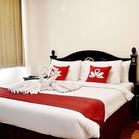 Zen Rooms Sultan Iskandar Muda Surabaya Esterno foto